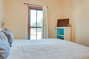 Cozy New Braunfels Condo w/ Community Pool & Grill