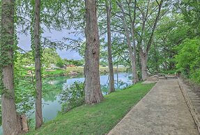 Cozy New Braunfels Condo w/ Community Pool & Grill
