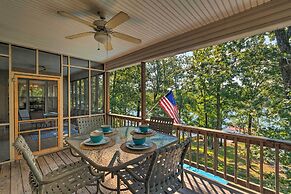 Home on Lake Catherine w/ Dock 9 Mi to Hot Springs