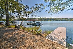 Home on Lake Catherine w/ Dock 9 Mi to Hot Springs