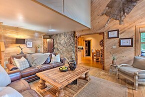 'blue Spruce Cabin' w/ Hot Tub & Resort Amenities