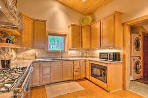 'blue Spruce Cabin' w/ Hot Tub & Resort Amenities