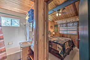 Quiet Retreat w/ Hot Tub - 16 Miles to Ski Apache!