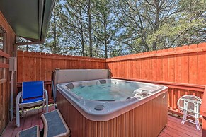 Quiet Retreat w/ Hot Tub - 16 Miles to Ski Apache!