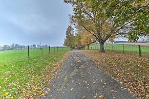 Peaceful Bluegrass Getaway on 10-acre Farm!