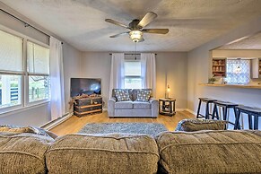 Peaceful Bluegrass Getaway on 10-acre Farm!