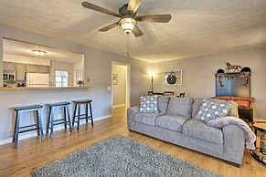 Charming Guesthouse Getaway on 10-acre Farm!