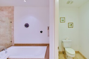 Colorful Paraiso del Mar' Resort Condo w/ Patio!