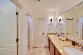 Colorful Paraiso del Mar' Resort Condo w/ Patio!