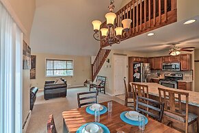 6 Mi to Skiing: Family Poconos Home w Decks!