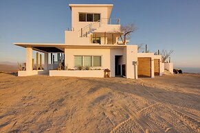 Luxury Ocean-view Villa w/ Pool By Cerritos Beach