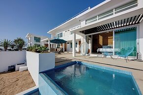 Luxury Ocean-view Villa w/ Pool By Cerritos Beach