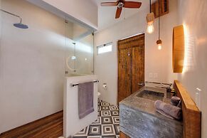 Luxury Ocean-view Villa w/ Pool By Cerritos Beach