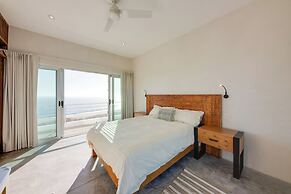 Luxury Ocean-view Villa w/ Pool By Cerritos Beach