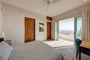 Luxury Ocean-view Villa w/ Pool By Cerritos Beach