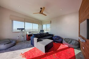 Luxury Ocean-view Villa w/ Pool By Cerritos Beach