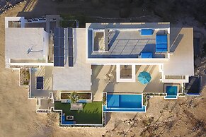 Luxury Ocean-view Villa w/ Pool By Cerritos Beach