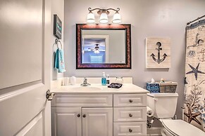 Home w/ Deck: 1 Mi to Surfside Beach Access!