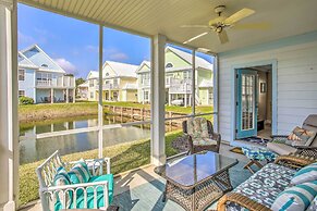 Home w/ Deck: 1 Mi to Surfside Beach Access!