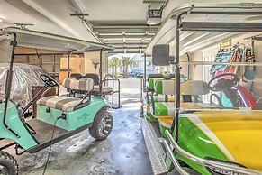 Home w/ Deck: 1 Mi to Surfside Beach Access!