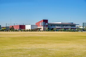 4 Mi to Mill Ave: Family Retreat w/ Patio in Tempe