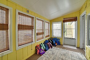 Cayuga Lake Retreat in Seneca Falls w/ Dock!