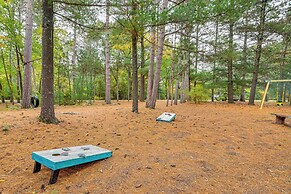 Quiet Retreat on Lake w/ Kayaks, Boats + Bikes!