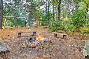 Quiet Retreat on Lake w/ Kayaks, Boats + Bikes!