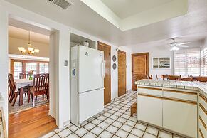 2 Mi to Dtwn: Phoenix Getaway w/ Patio