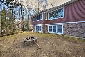 Updated Bristol Lakehouse w/ Kayaks & Beach Access