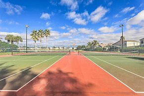 Orlando Area House Near Disney w/ Pool Deck!