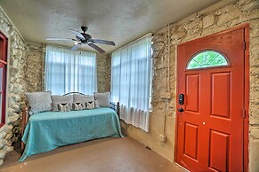 Enchanting Hilltop Cottage in Medicine Park!