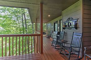 Eclectic Cabin w/ Hot Tub: 1 Mi to Ober Gatlinburg