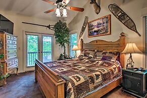 Eclectic Cabin w/ Hot Tub: 1 Mi to Ober Gatlinburg