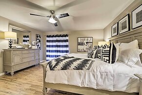 Bright n Breezy Waterfront Lake Granbury Getaway!