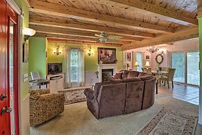 Rubys Landing Cottage w/ Deck & White River Views