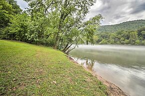 Rubys Landing Cottage w/ Deck & White River Views