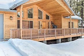 Luxe Cabin w/ Deck < 3 Mi to Pinetop Country Club