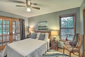 Mountain View Home Steps to Amphitheater Park