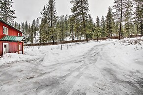 Kettle Falls Home w/ River Valley Mtn Views!