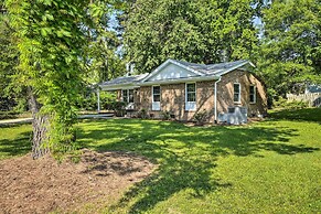 Apex Home ~ 15 Mi to Downtown Raleigh!