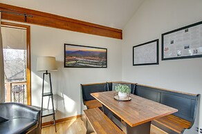 Cozy 'hillside Hideaway' in Wintergreen Resort!