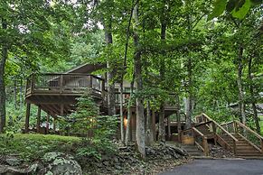 Cozy 'hillside Hideaway' in Wintergreen Resort!
