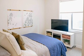 New-build Townhome ~ 6 Mi to Park City!