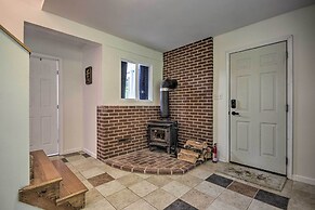 Mountain Town Adventures Home w/ Fire Pit!