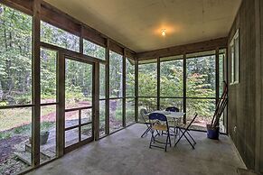 Mountain Town Adventures Home w/ Fire Pit!