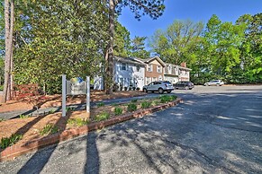 Downtown Southern Pines Townhome With Deck!