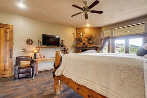 Mountain Views & Grill Space: Adobe Arizona Home
