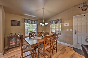 Near Hiking: Munds Park Cabin w/ Deck & Yard