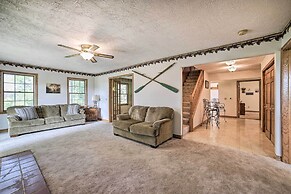 Family-friendly Retreat on Long Noble Lake!